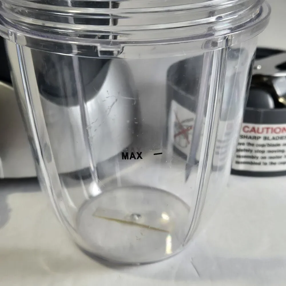NutriBullet NB-WL012-23 Magic Bullet Blender Base Motor and 1 blade and cup